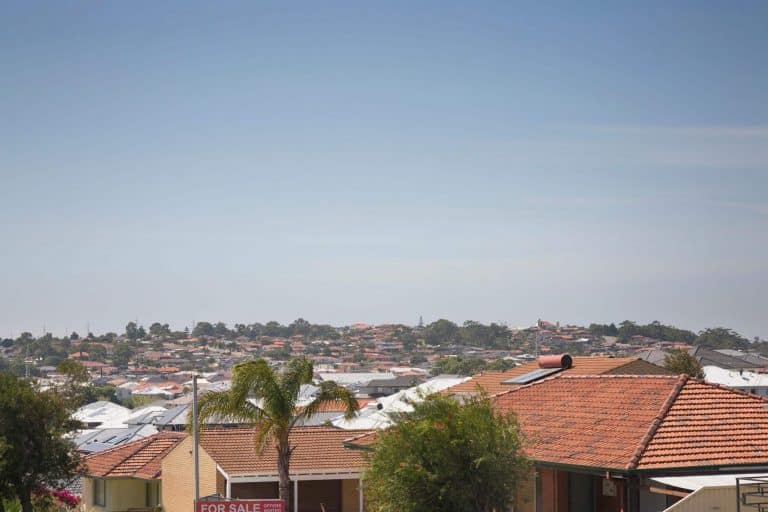 roof tops of a suburb in Western Australia